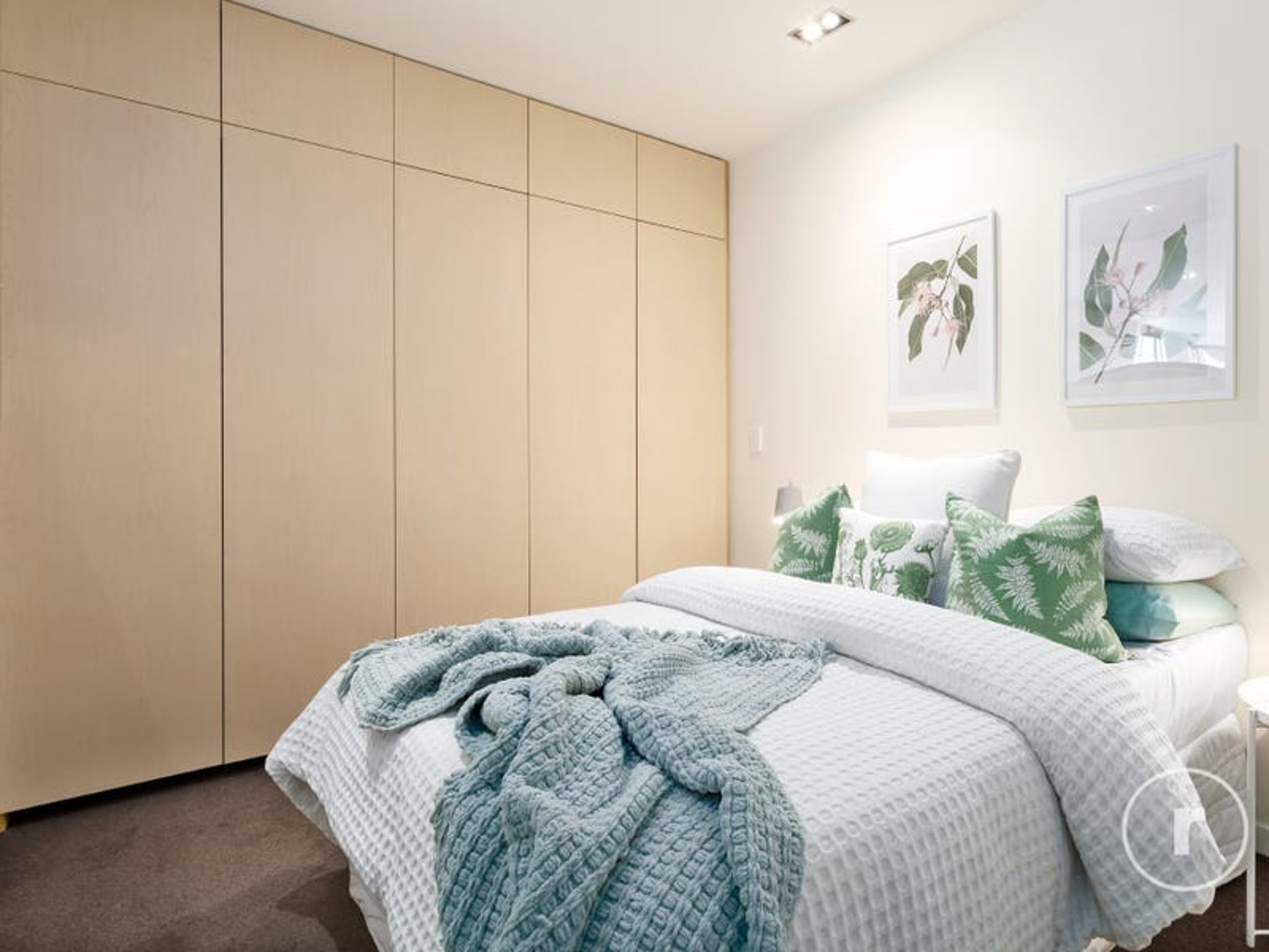 211 / 162 Albert Street, East Melbourne, image 4 of 8