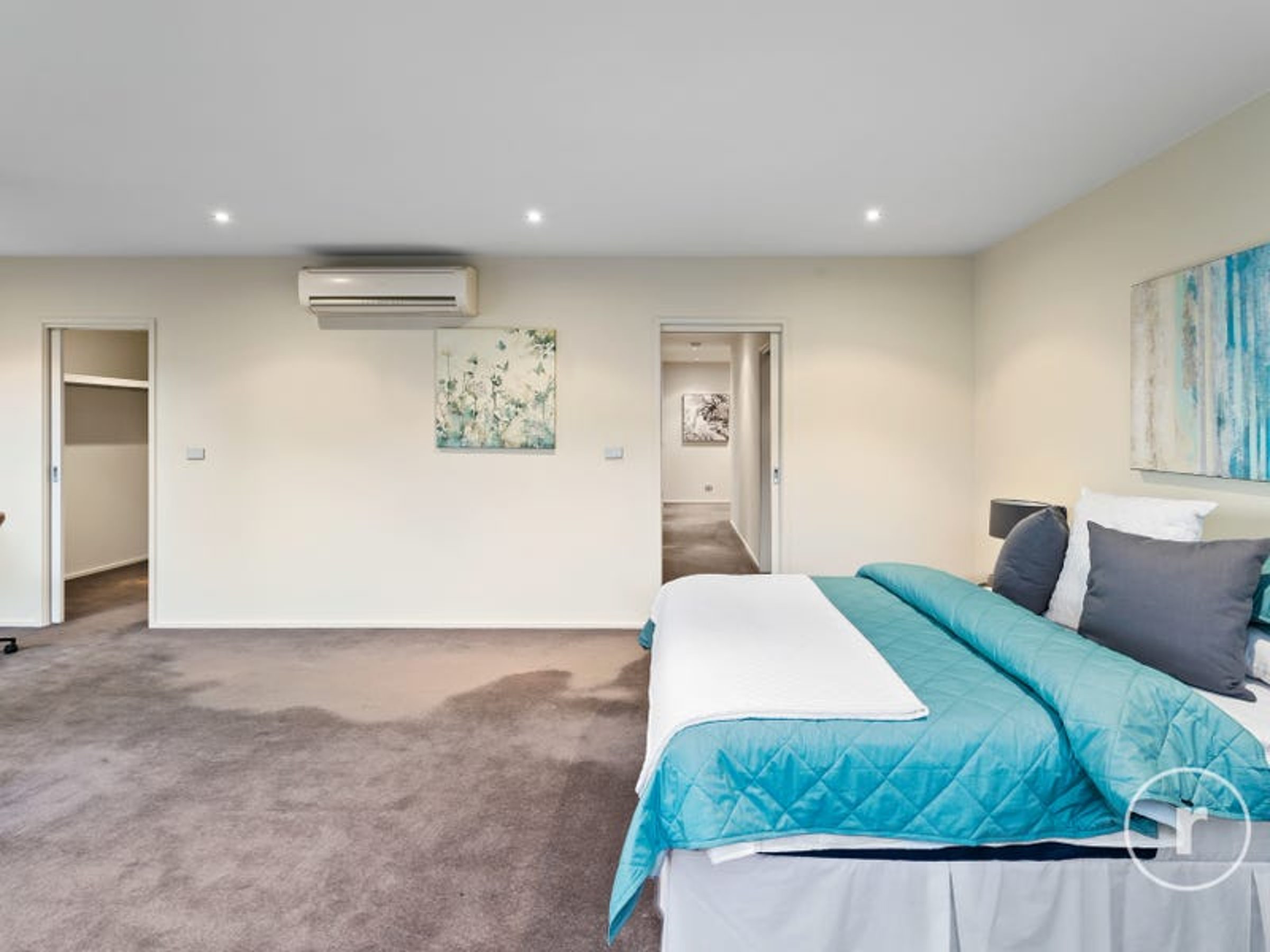 303 / 22 Wilson Street, South Yarra, image 2 of 12