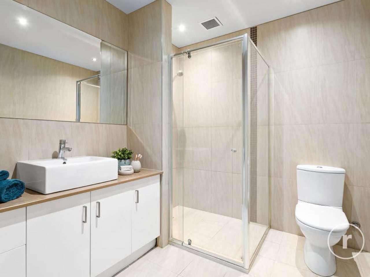 303 / 22 Wilson Street, South Yarra, view 9