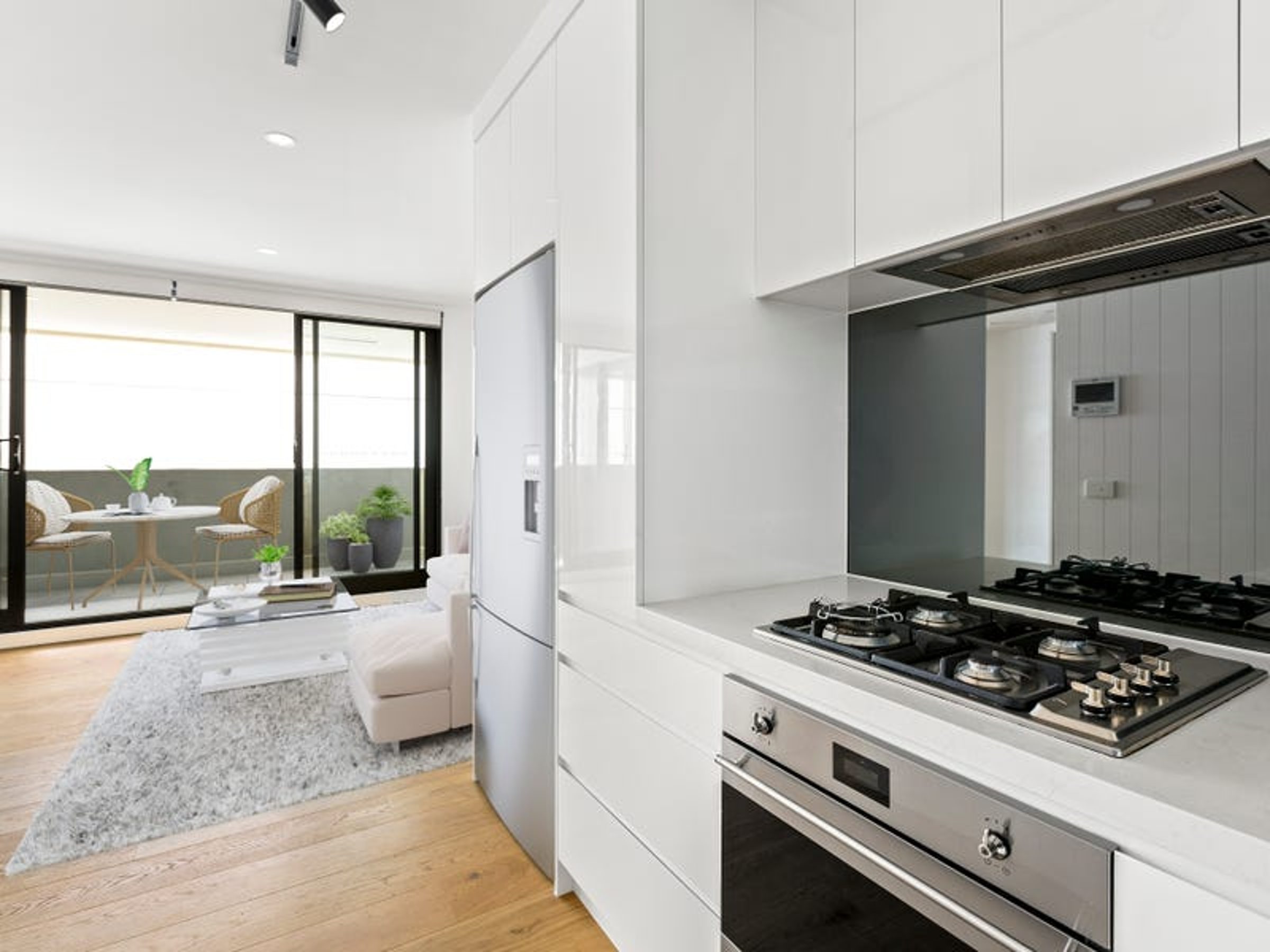 307 / 8 Gamble Street, Brunswick East, image 4 of 11