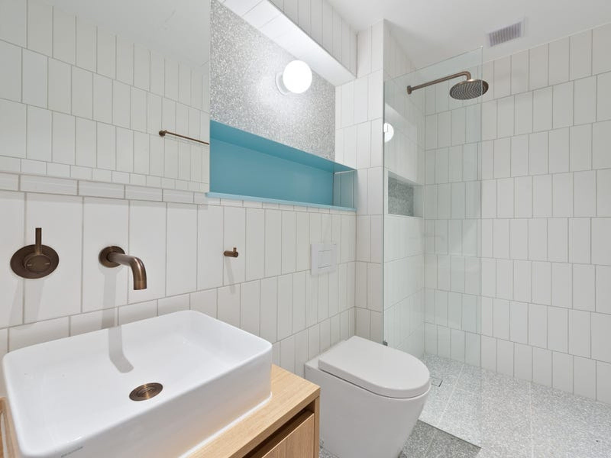 303 / 8 Hope Street, Brunswick, image 2 of 8
