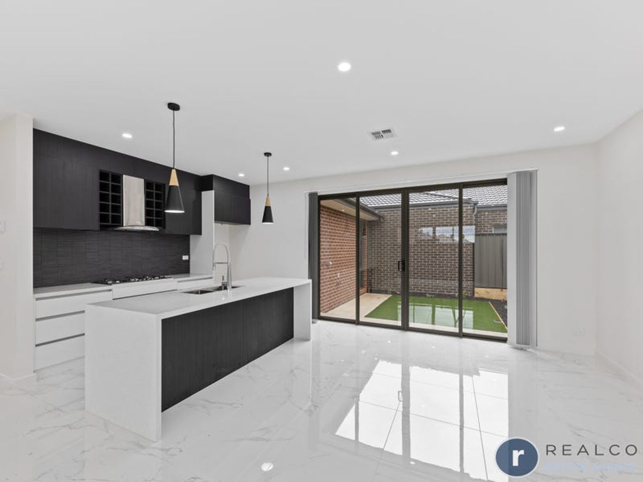48 Distinction Avenue, Craigieburn, view 11