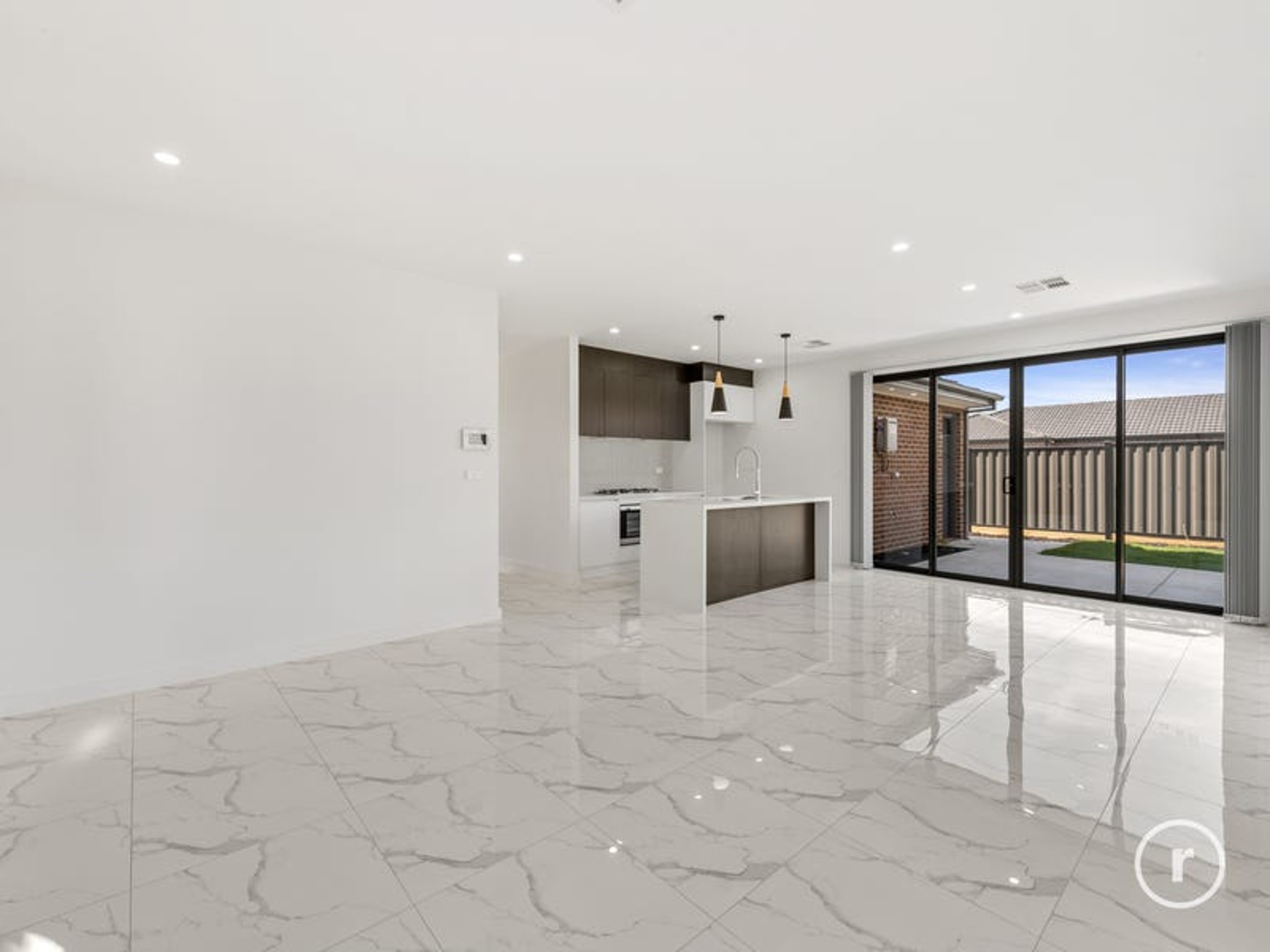 8 Mettle Road, Craigieburn, image 8 of 17