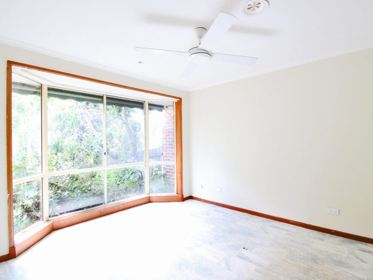 10 Dowding Close, Fawkner, view 7