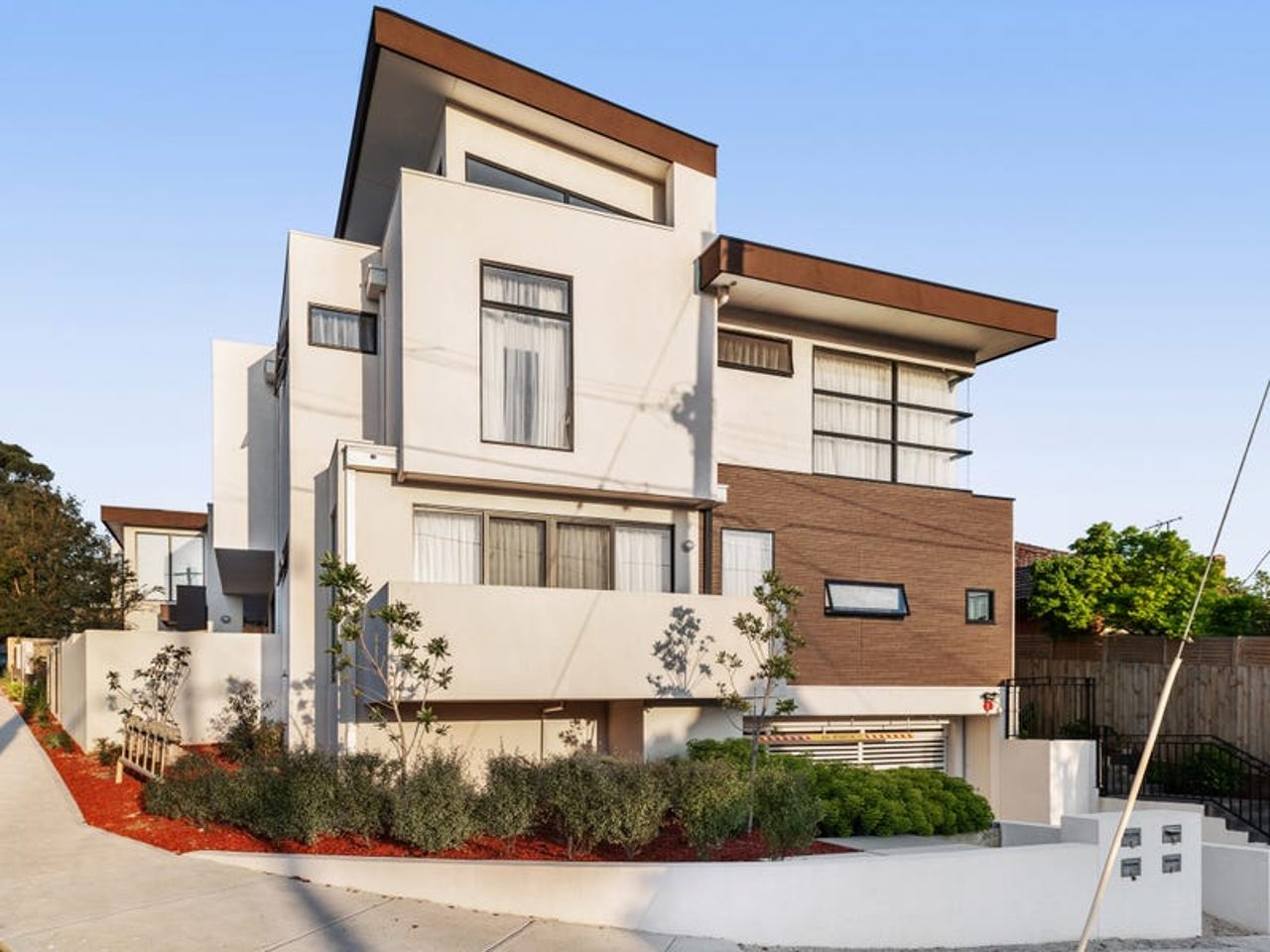 2 / 2 Ada Street, Doncaster, view 14