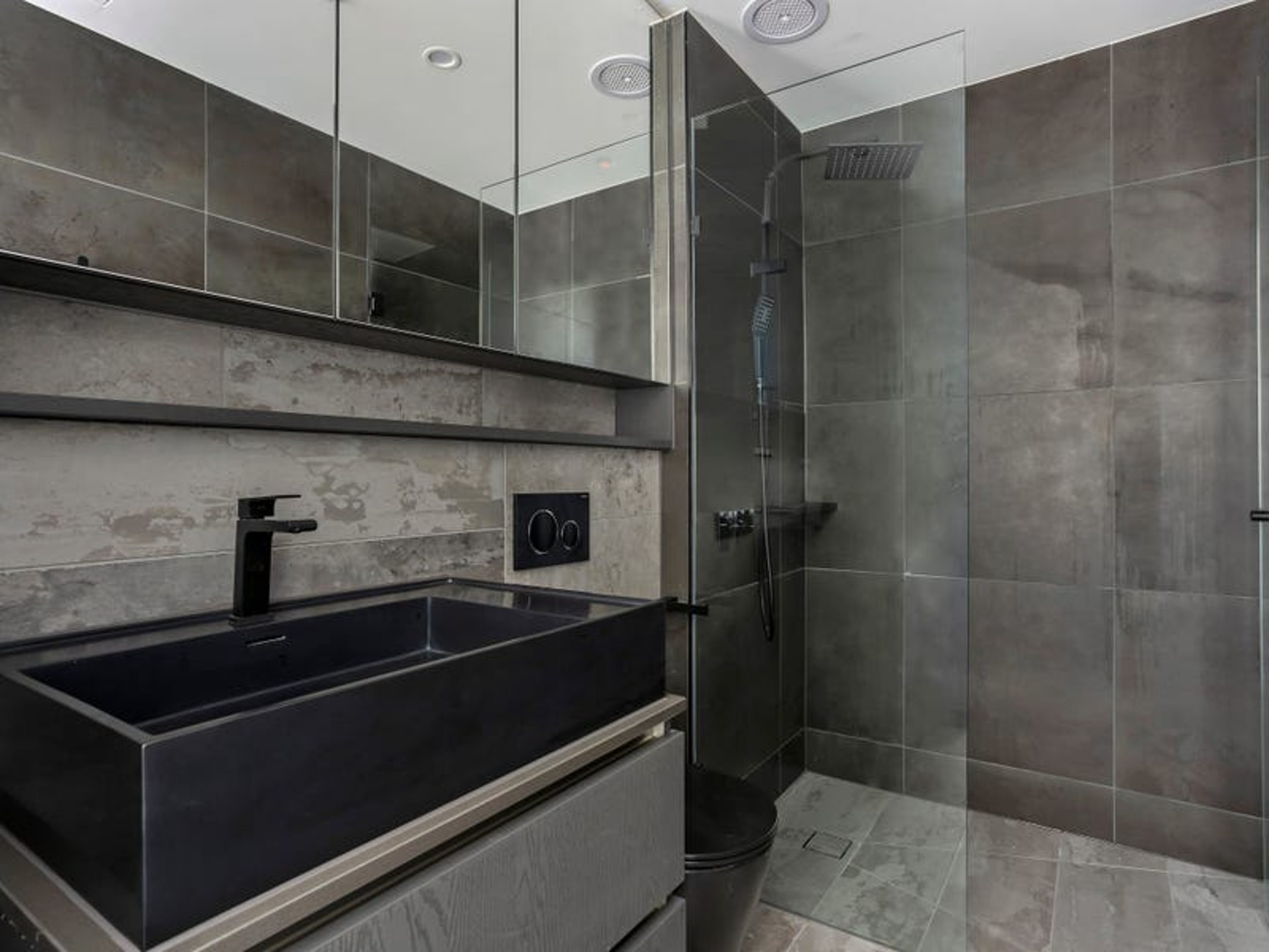 601 / 10 Lilydale Grove, Hawthorn East, image 4 of 10