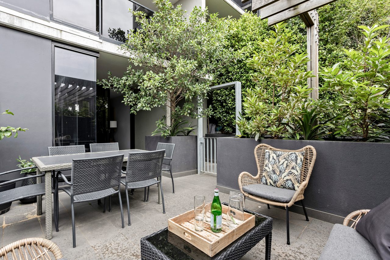 102 / 19-21 Hanover Street, Oakleigh