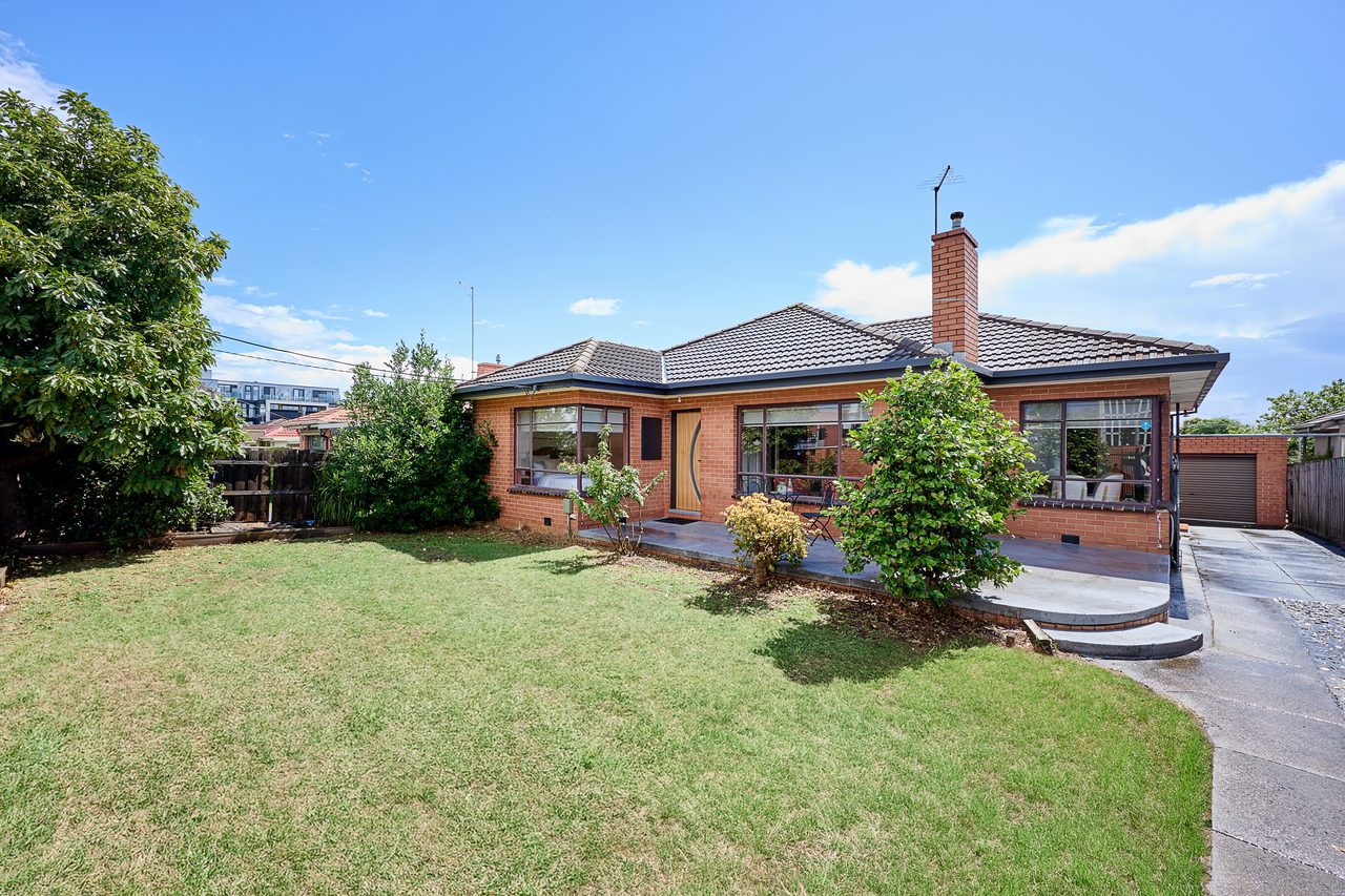 229 Chesterville Road, Moorabbin