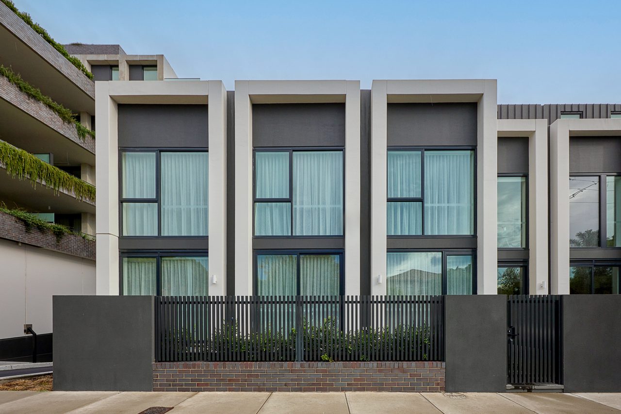 2 / 82 Holyrood Street, Hampton