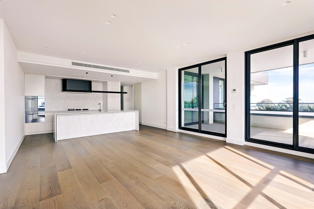 302 / 451 Hampton Street, Hampton