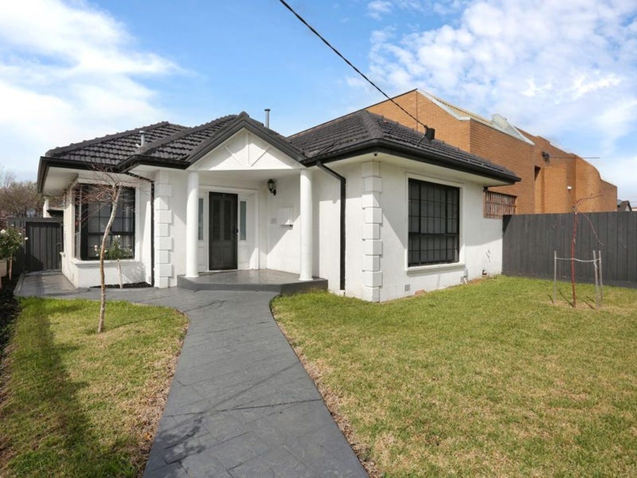 12 Williams Road, Coburg North